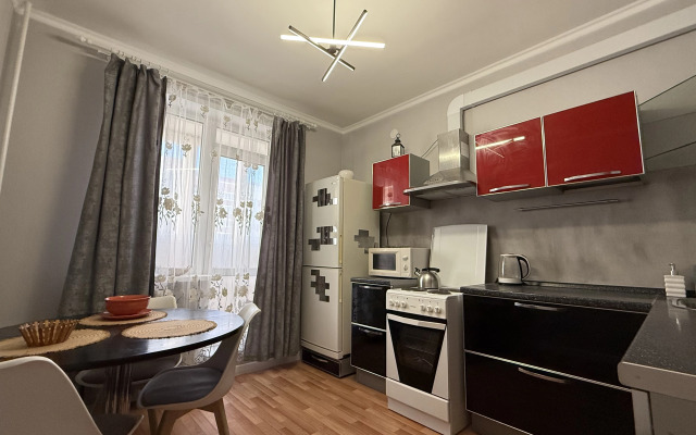 Квартира Уютная двухкомнатная со свежим ремонтом