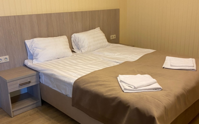 Na Ivovom 27 Guest House