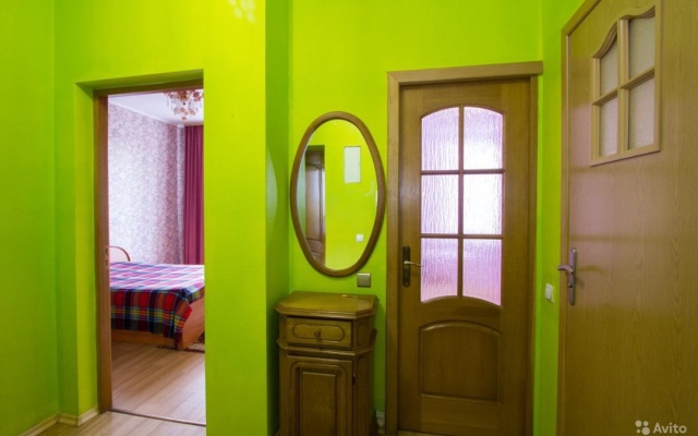 Na Leninskom 35 Flat