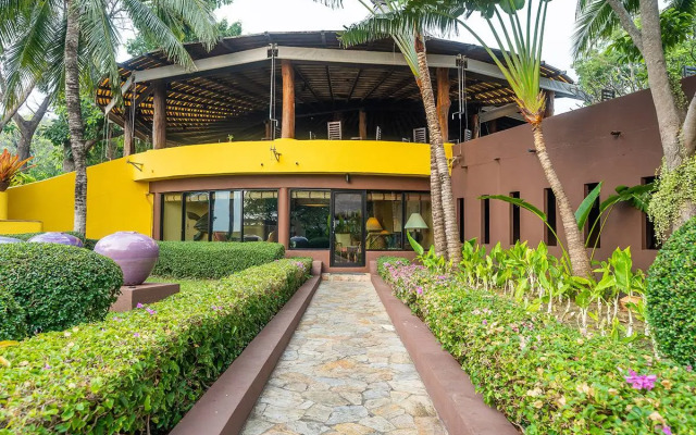 Resort Paradee