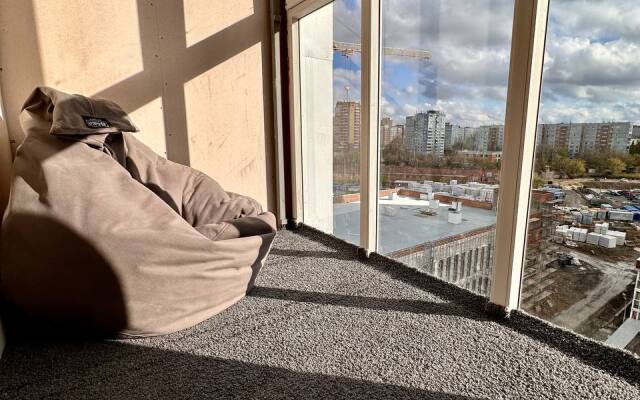 V Novom Dome Flat