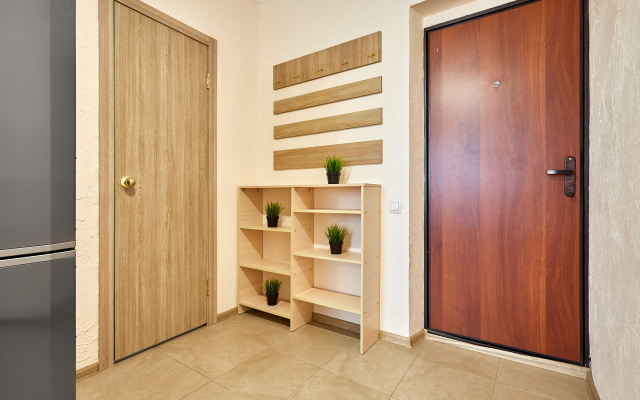 Апартаменты Квартира Рядом с Улицей Красных Партизан