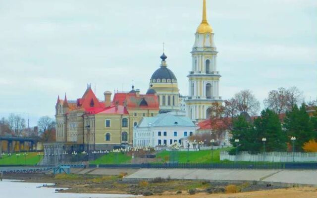 Квартира на Крестовой улице 27 Золотой ключик