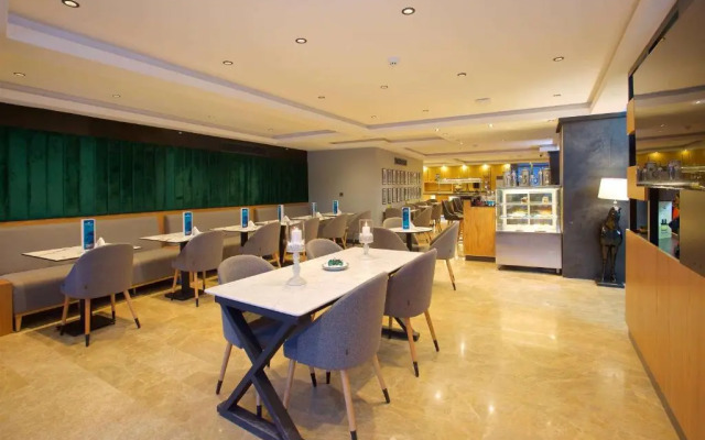 Days Inn By Wyndham Istanbul Arnavutköy