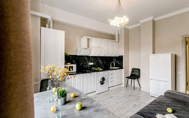 Апартаменты Мята Ирины Савельевой - У входа в парк к долине роз