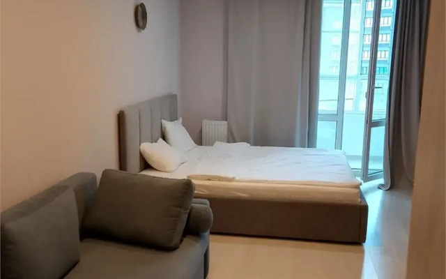 Апартаменты ТРЦ Планета на Нуреева