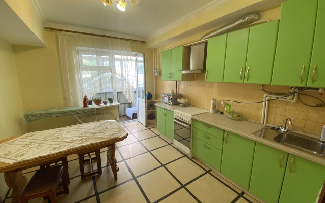 Апартаменты 223 Трёхкомнатные Курзальная 19