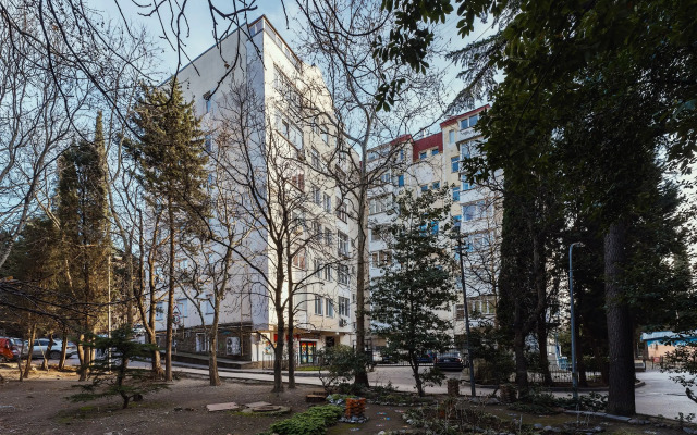 Pyatikomnatnaya V Tsentre Yalty Flat