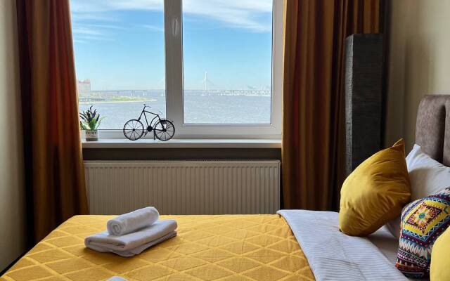 Видовая квартира в ЖК Эмеральд Piter Apatrments (2 спальни, парковка, кондиционер)