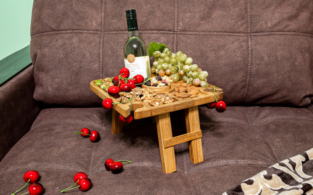 on Yekaterininskaya, 12 Apartament