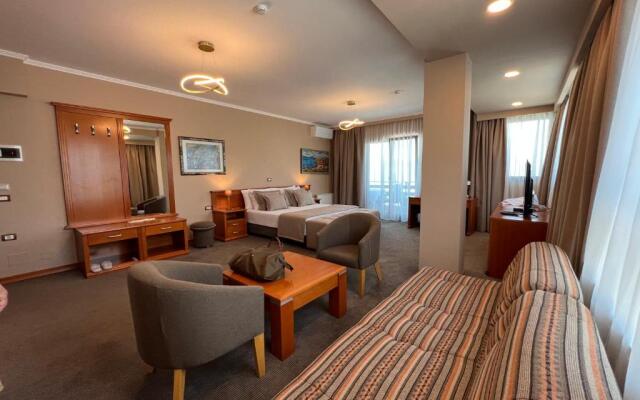 Millennium Hotel