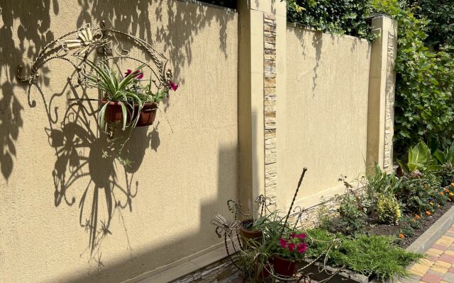 Гостевой Дом 153 Анапская 19