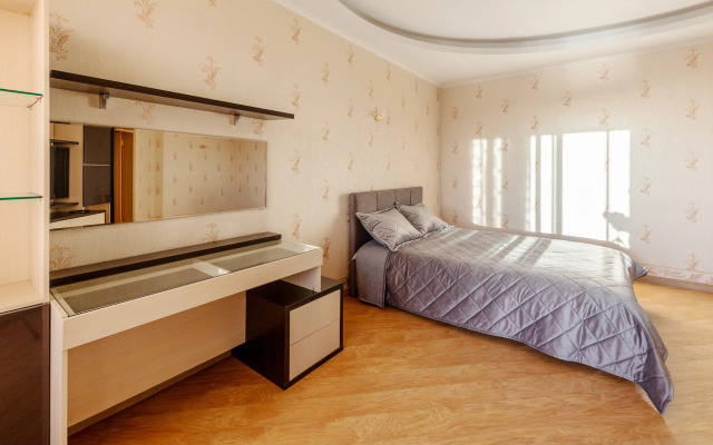 Квартира 2-х к. кв. В 15 минутах от центра