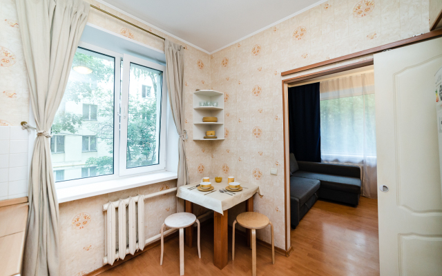 Na Ulitse Oleko Dundicha 35k2 Flat