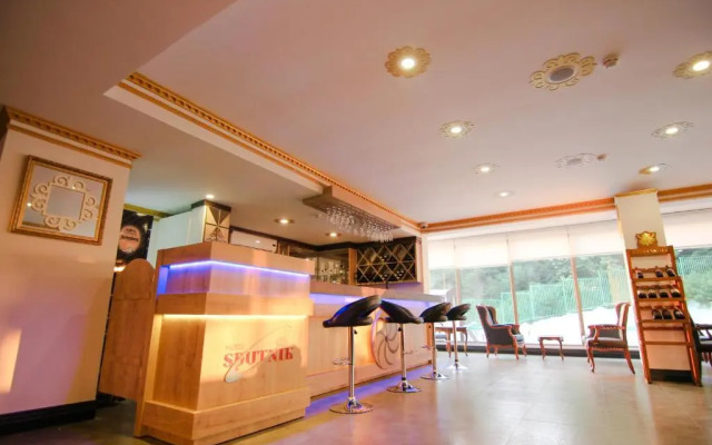 Hotel Sputnik Batumi Hotel