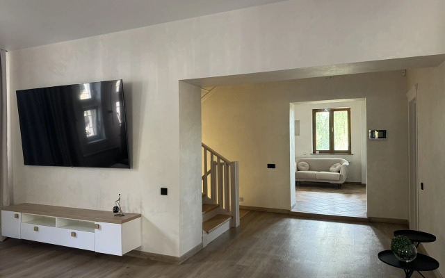 Ostrov Very Na 13 CHelovek SPA kompleks Bania Na Drovakh Bassein Guest House
