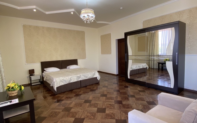 Nika Hotel