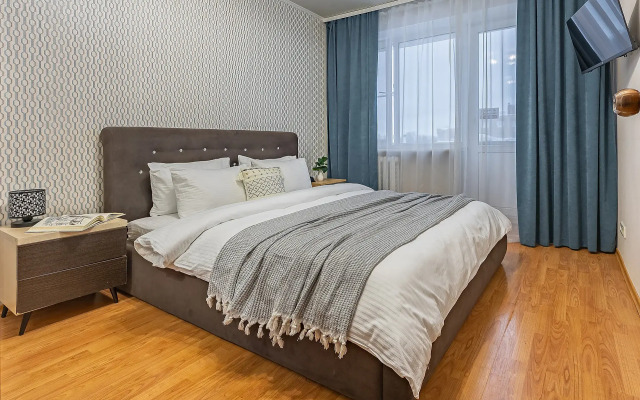 Апартаменты двухкомнатные в центре на ул.Горького 152. Сова-Дом