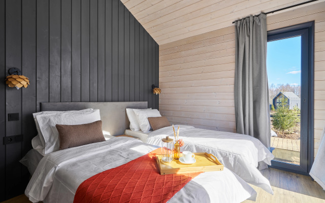 Отель Русские сезоны Эмбиент парк