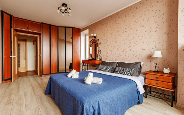 Lyuks Apartments