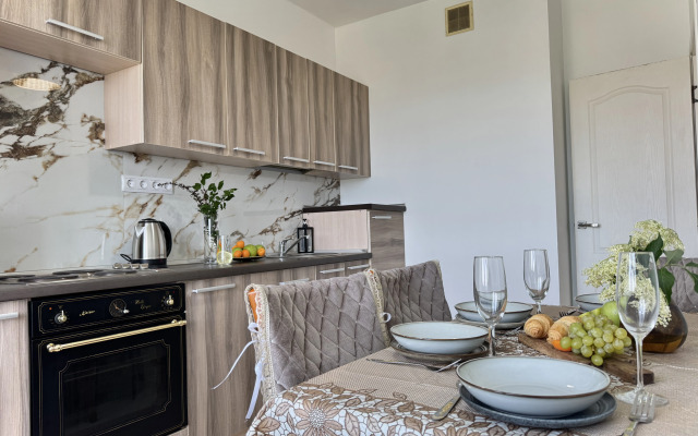 Na Ulitse Kashtanovaya Alleya 169 Flat