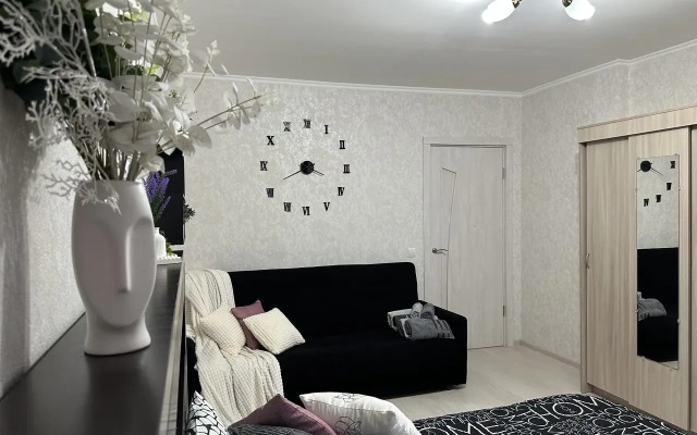 on Shuvalova, 18 Apartments