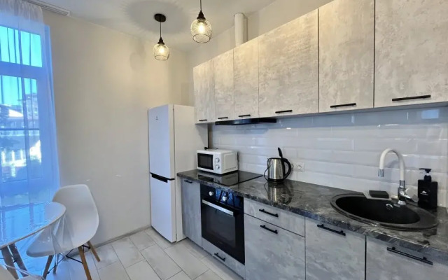 Dvukhkomnatnye S Balkonom V Camom Serdtse Adlera Apartments