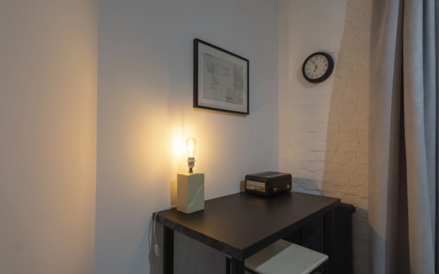 Surkova 20/6 GoldenRing Apartment 4