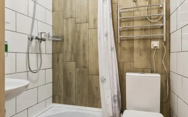 1 Revolyutsionnyij prospekt 25/12 Flat