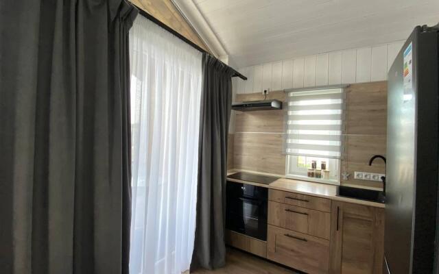 Dom s Mangalnoy Zonoy i Saunoy Aparts Haus Privat House