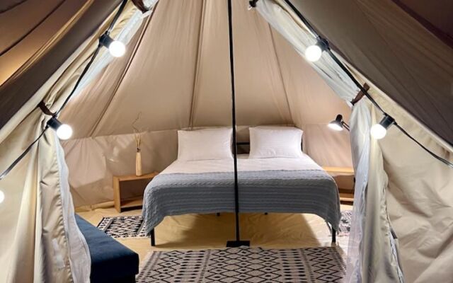 Ривер Глэмп