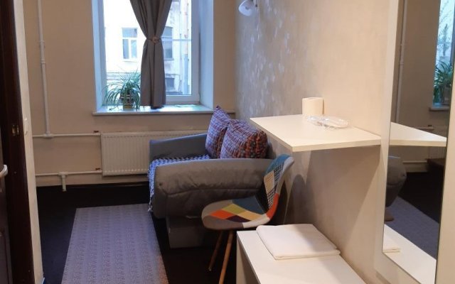 Мебелированные комнаты в Кузнечном переулке