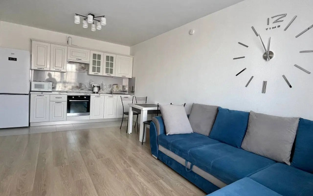 Yevrotreshka Vv Apart Vozle Metro Kotelniki Na Sosnovoy 5k1 Apartments