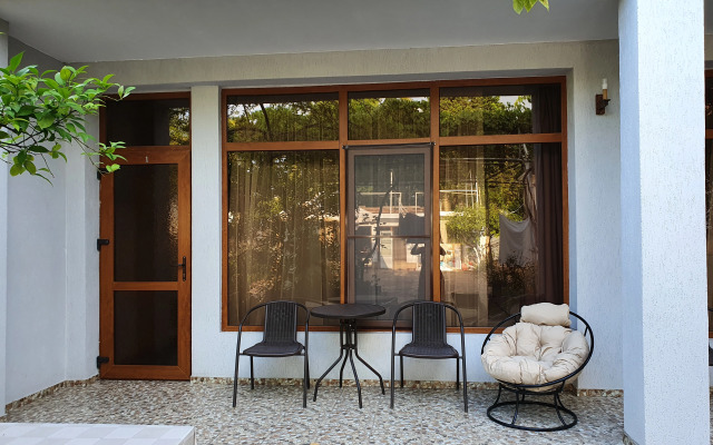 Guest house Meka