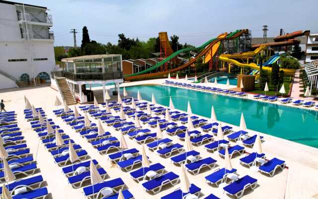 Отель Aqua Marinn Spa&Wellness