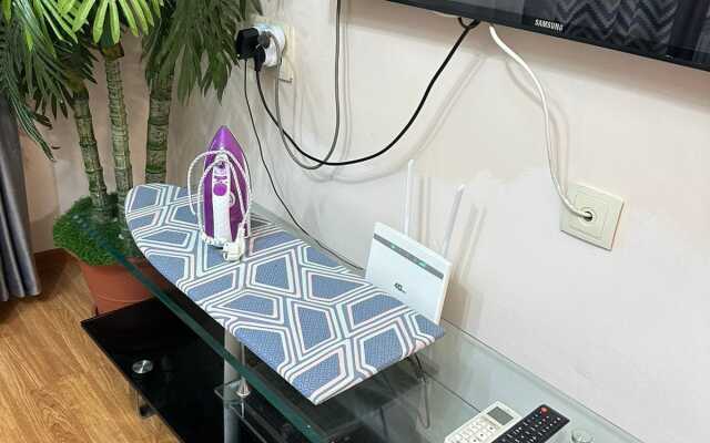 Na Prospekte Tauke Khana 33/3 Apart Hotel