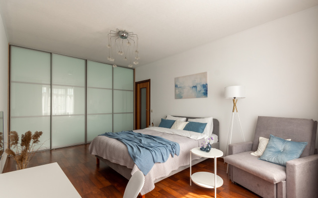 Na Pr Prosveshcheniya Flat
