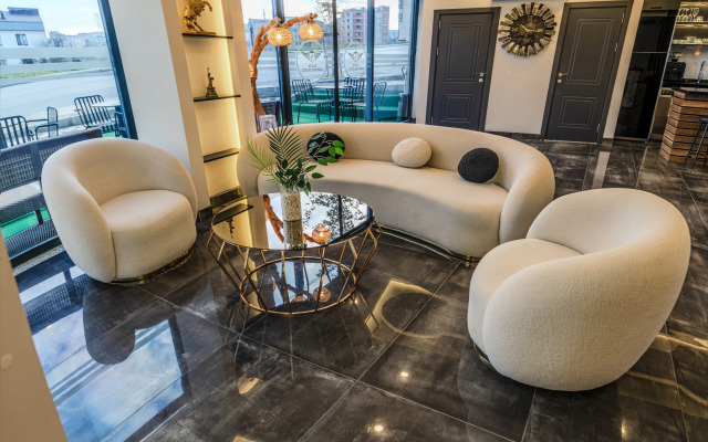 Отель Solin Airport Hotel