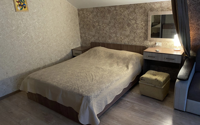 Studiya S Basseynom I Zonoy Dlya Barbekyu Apartments