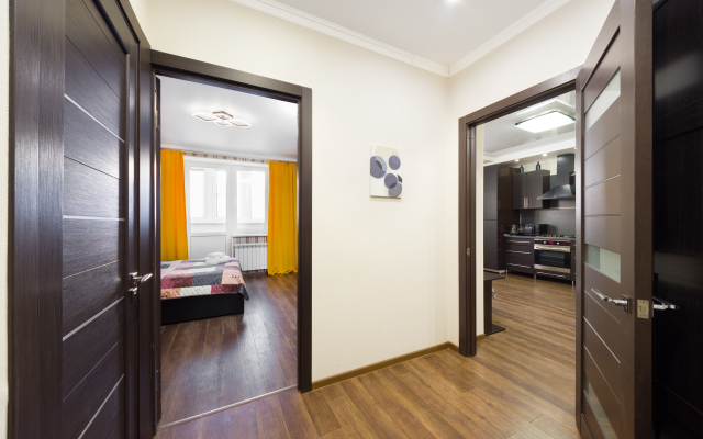 Raidas na Oranzhereynoy 21-1 Flat