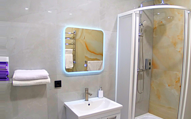 Апартаменты 4 на 2ой Лежневской Улице 18