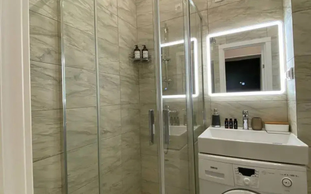 Квартира У. Фридом Студия