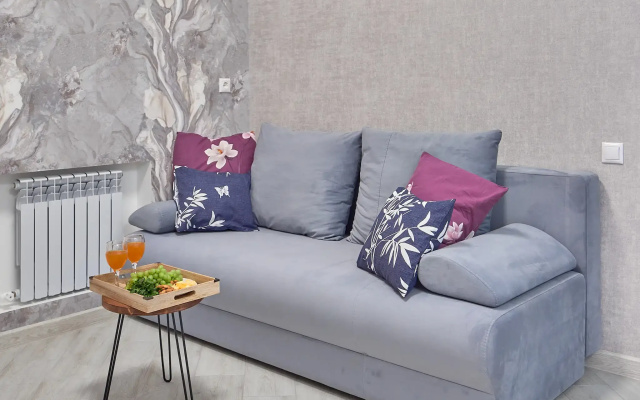 Apartamenty <<Kolokol'cik>> Iriny Savel'evoj s vidom na gory u vhoda v Nacional'nyj Park