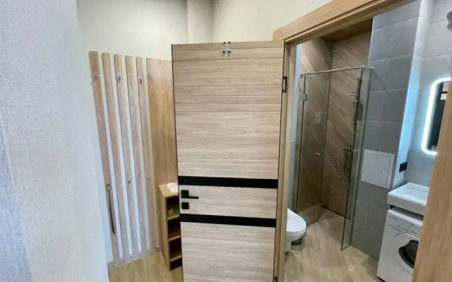 Апартаменты В Гости! на Запорожской 69 (студия 2)