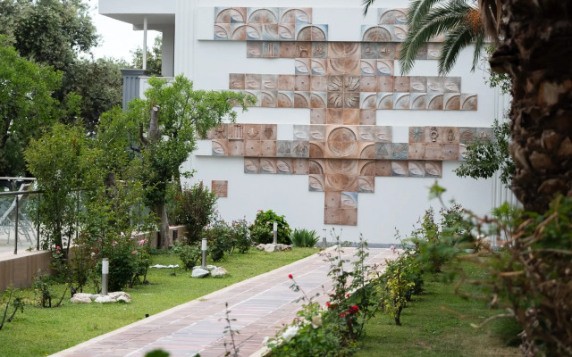 IRIS Hotel&Spa