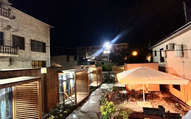 U Elviry Guest house