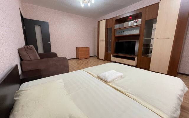 Апартаменты Мир Микрорайон Оптимистов 10