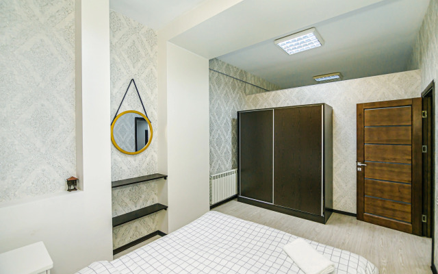 Palettes on Baku in Nizami Street Apartments