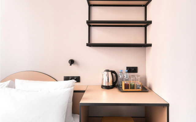 Отель Тесла