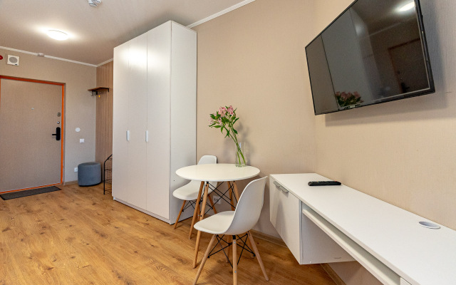 U Metro Parnas 1110 Flat
